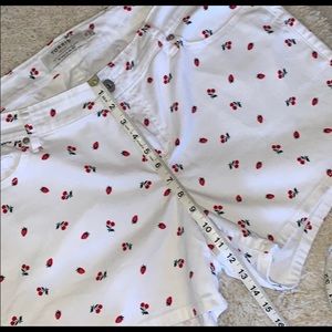 TORRID Shorts Size 16